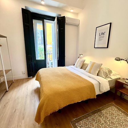 Urban Rooms Fuencarral Мадрид Екстер'єр фото