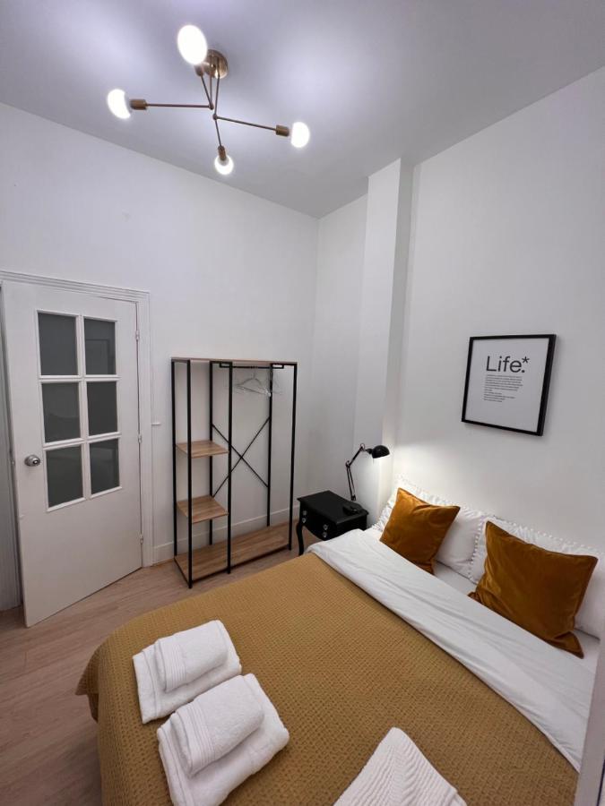 Urban Rooms Fuencarral Мадрид Екстер'єр фото