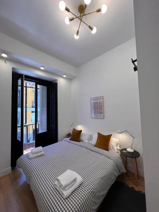 Urban Rooms Fuencarral Мадрид Екстер'єр фото